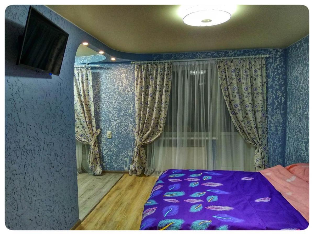 2Х Кімнатна Квартира На Вулиці Лесі Українки Uzyn Exterior photo